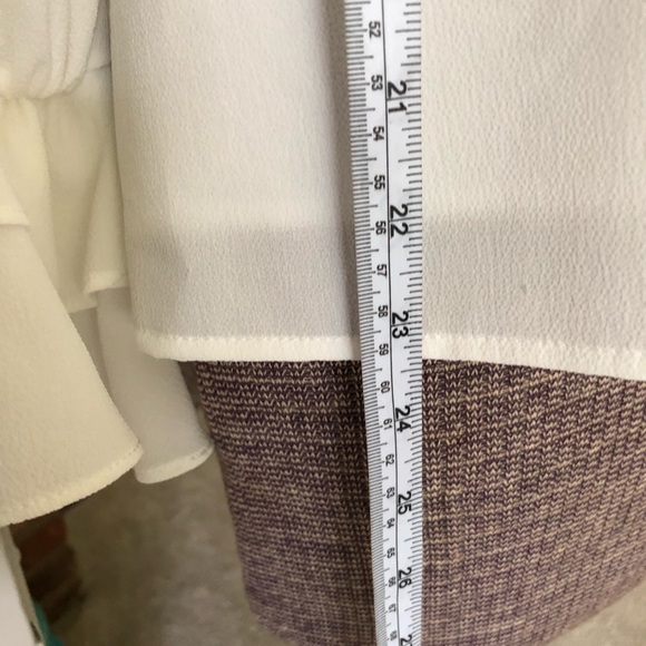 White Vici v-neck Ruffled Sleeve Top - Picture 2 of 8